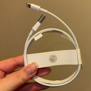 authentic apple lightning usb cable 1m